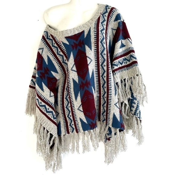 NWT  Tribal Dreams Geo Pattern Poncho - Picture 1 of 10